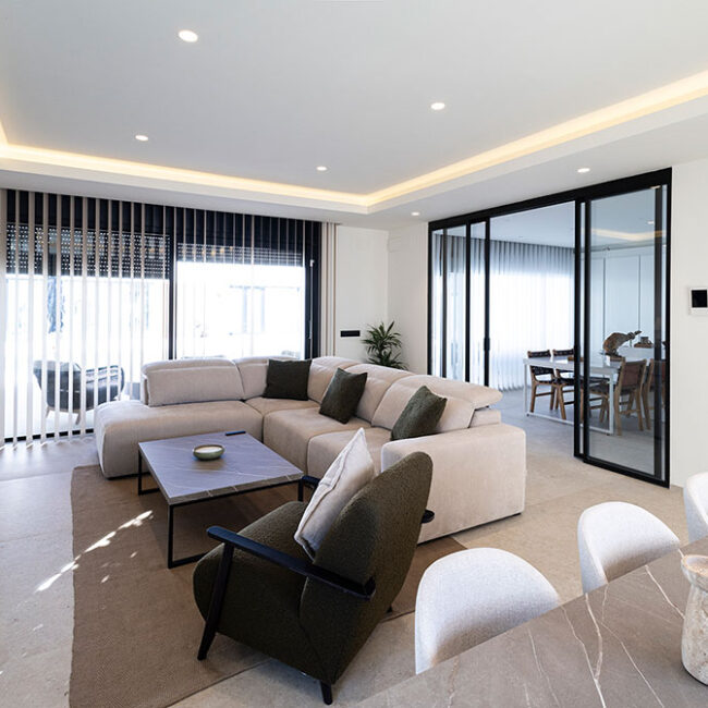 Cómo distribuir los espacios comunes en casas prefabricadas de lujo