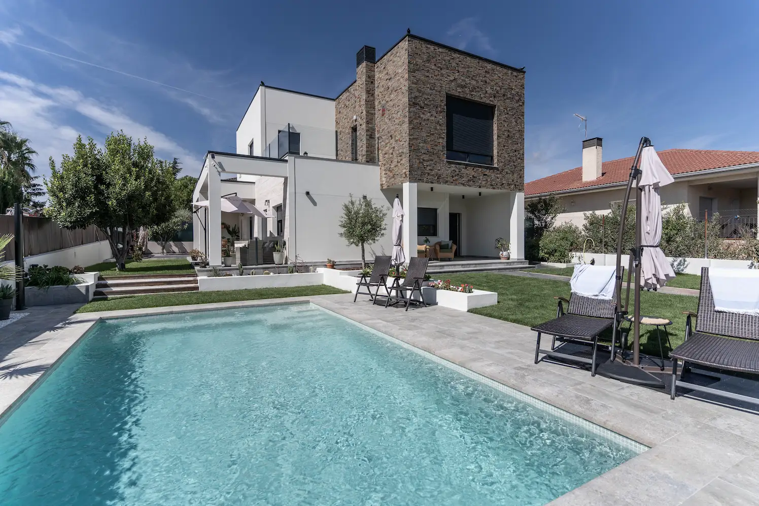 compradores exigentes en una casa prefabricada premium