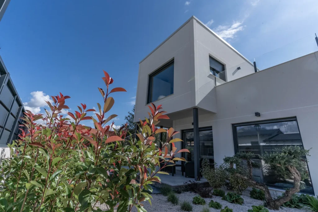 Casas prefabricadas de gama alta en entornos residenciales de la Sierra de Madrid